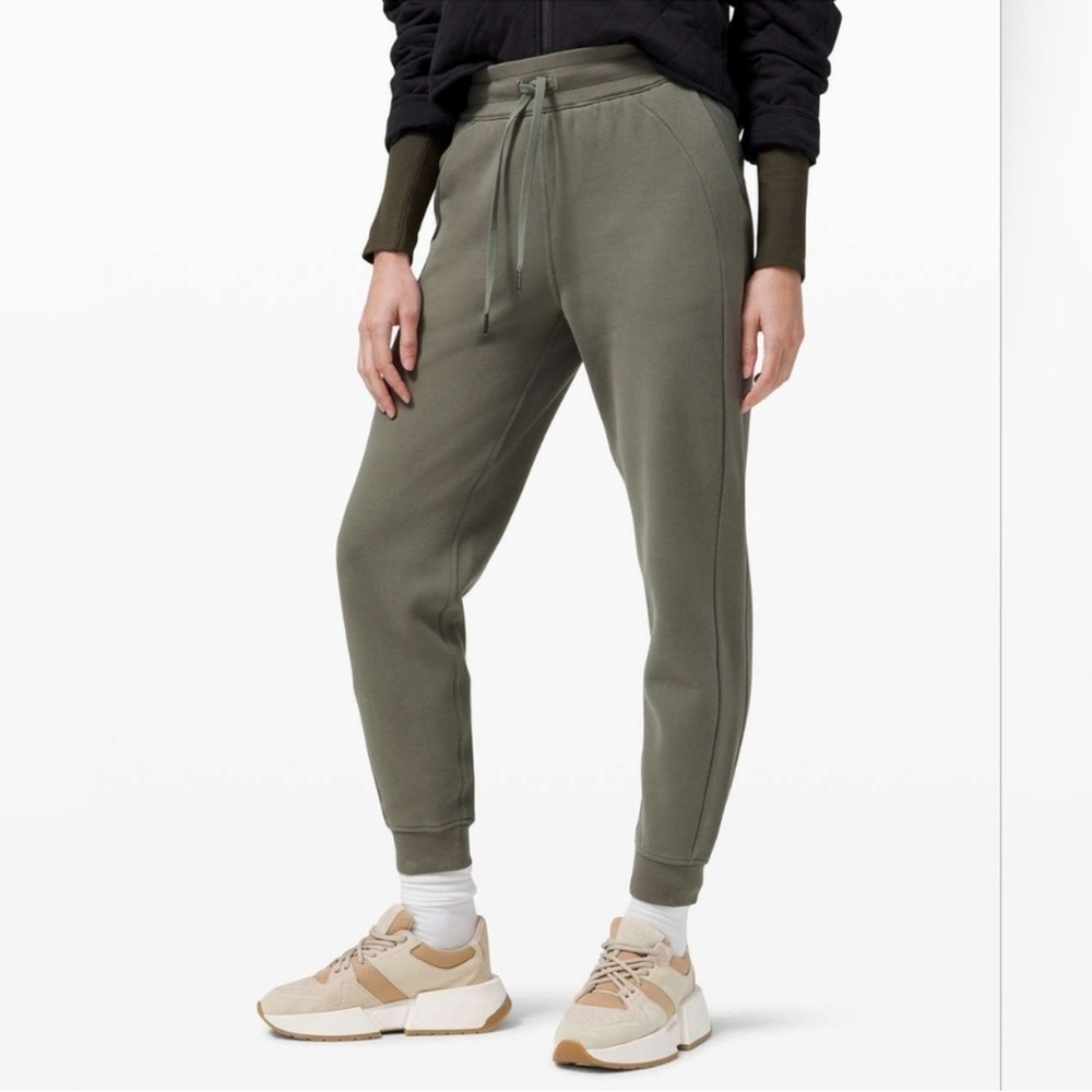 Lululemon Scuba High-Rise Jogger *Fleece Grey Sage
